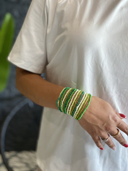 Bracelets multirangs perles – Tons de vert matcha