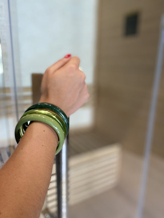 Lot de 3 bracelets joncs en résine verte dégradée