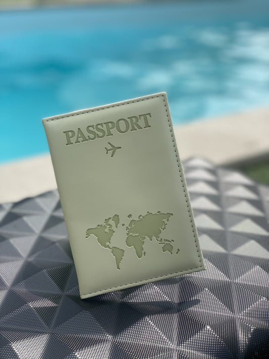 Protège-Passeport Vert Matcha – Design Carte du Monde