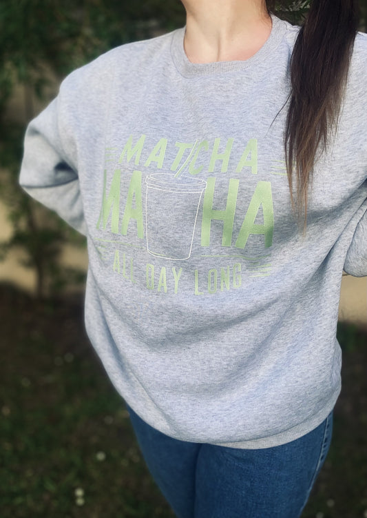 Sweat gris “Matcha All Day Long” – Unisexe, doux et comfy